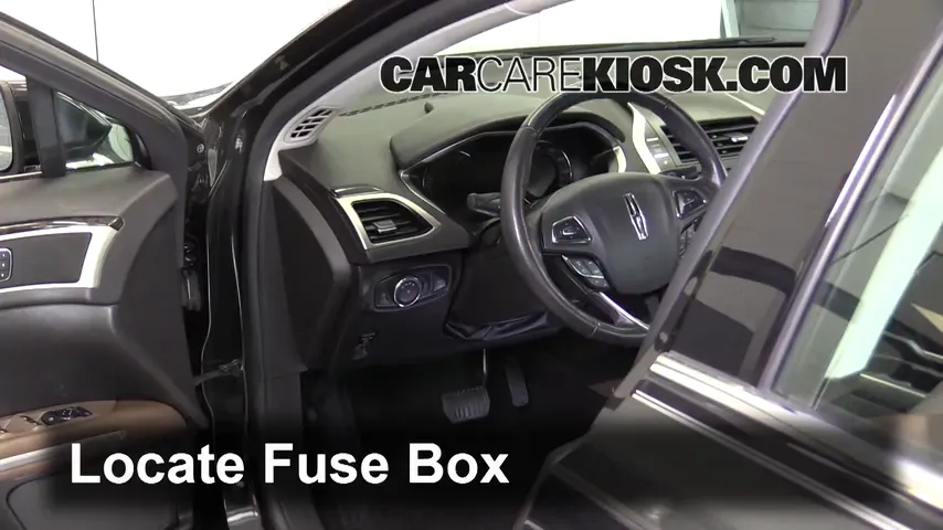 2013 Lincoln MKZ 2.0L 4 Cyl. Turbo Fuse (Interior) Check